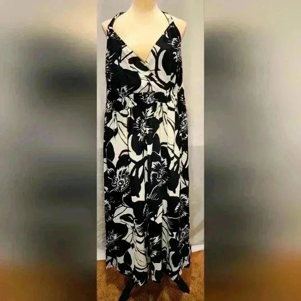 698h a.n.a  B&W Tropical Floral Sleeveless Maxi Dress - Plus Size 2x D142